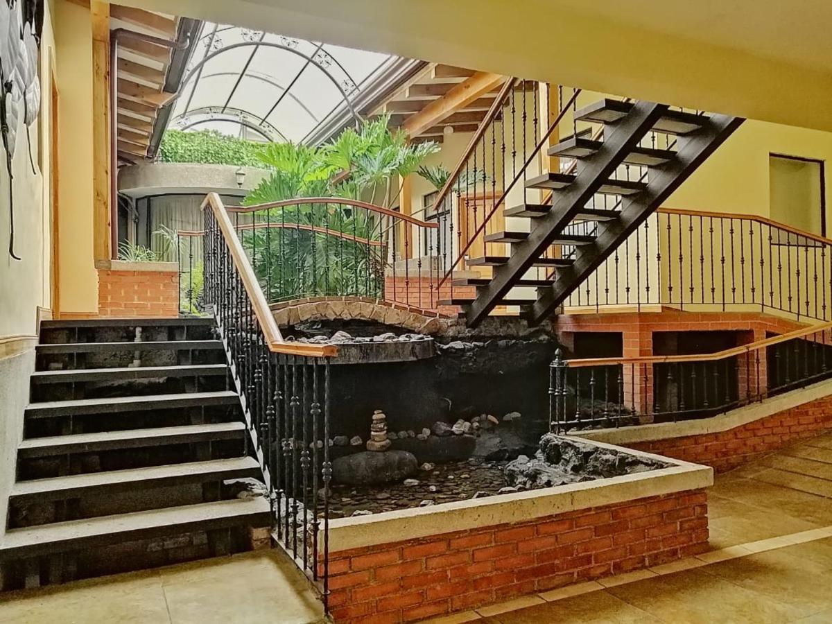 Apartotel Don Francisco San Jose  Bagian luar foto