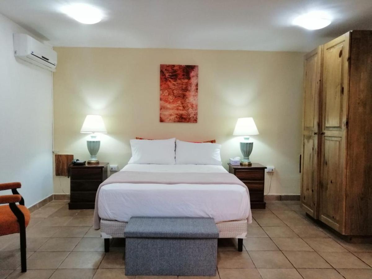Apartotel Don Francisco San Jose  Bagian luar foto